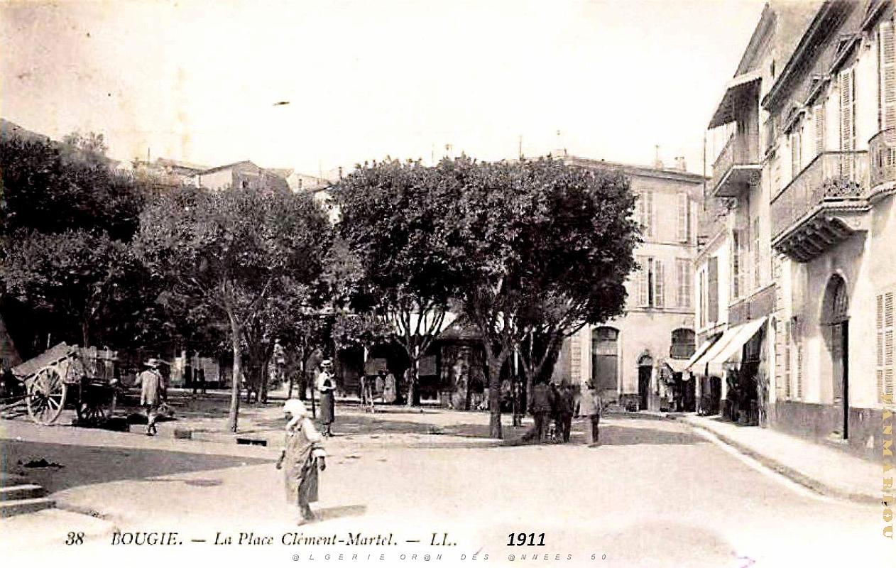 Bougie - Place Clement-Martel - 1911.jpg